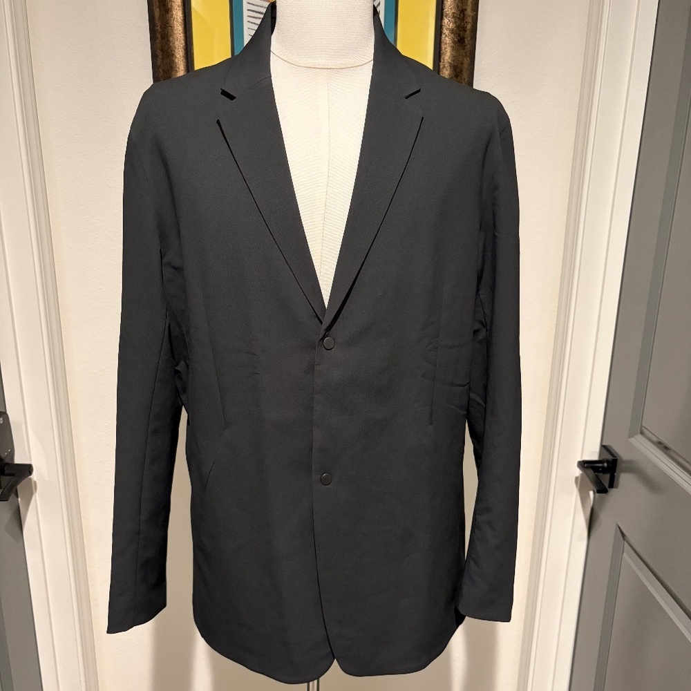Lululemon Mens Sport Coat
